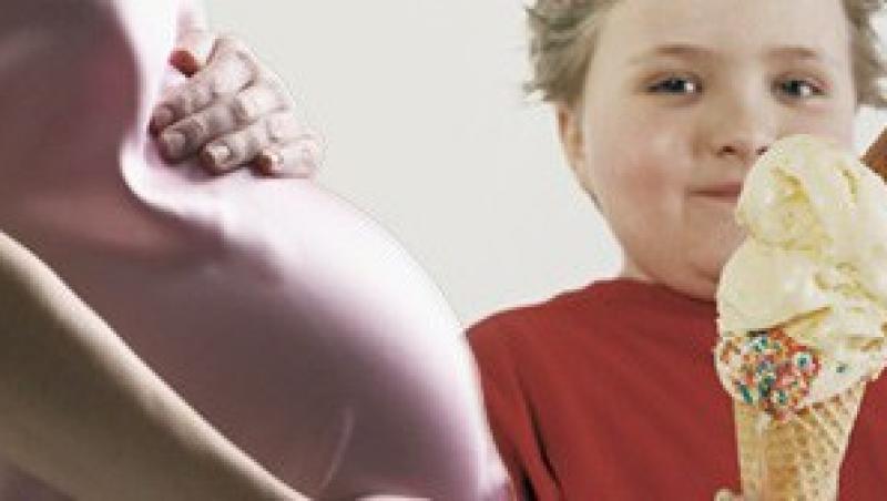 Obezitatea bebelusului este legata de alimentatia mamei