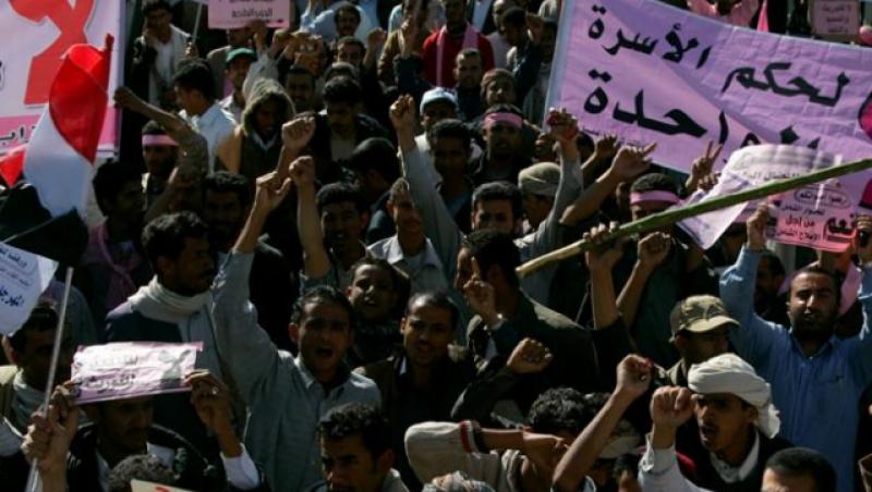 Yemen: 15 morti si peste 130 de raniti, in urma protestelor