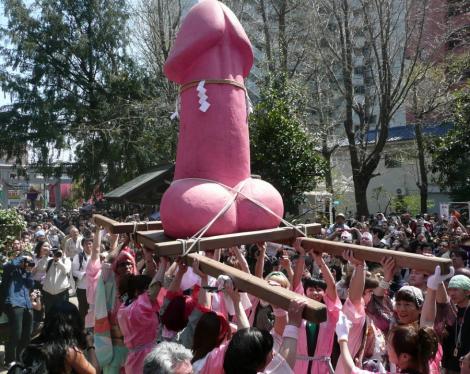 "Parada Penisului" din Tokyo, anulata din respect pentru catastrofa din Japonia