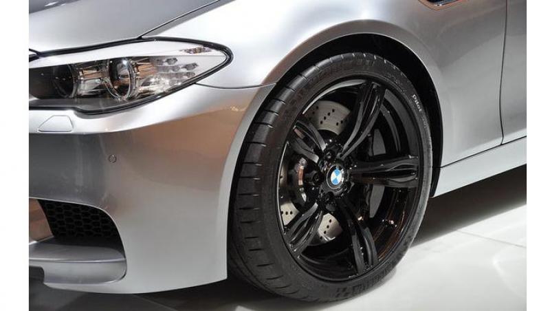 FOTO! Primele poze cu noul BMW M5