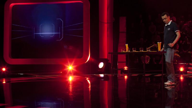 Cate 1.000.000 de baloane, becuri si role de hartie cumparate pentru 