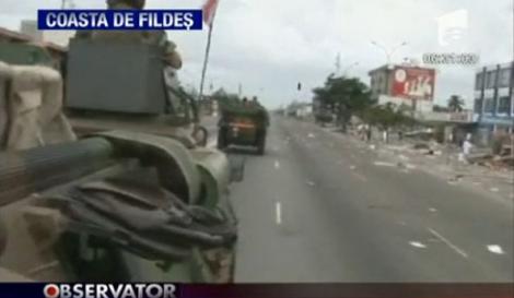 Soldatii francezi au ocupat aeroportul din Abidjan