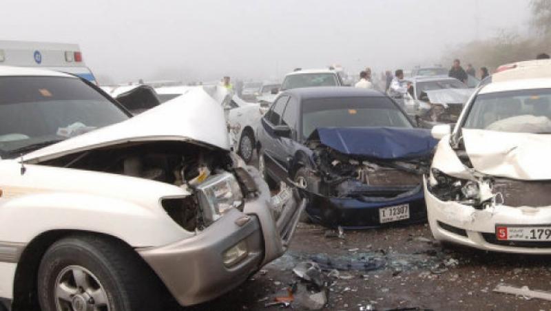 VIDEO! 127 de masini, implicate intr-un accident in lant din Abu-Dhabi