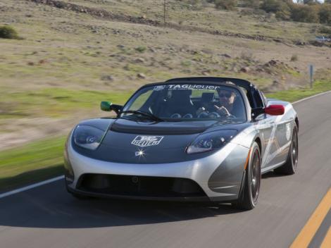 Tesla invinge in "raliul verde" de la Monte Carlo