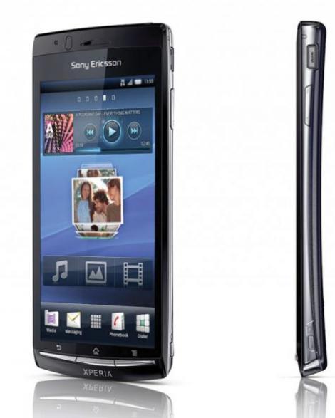 Sony Ericsson Xperia Arc - arcuire de inalta clasa