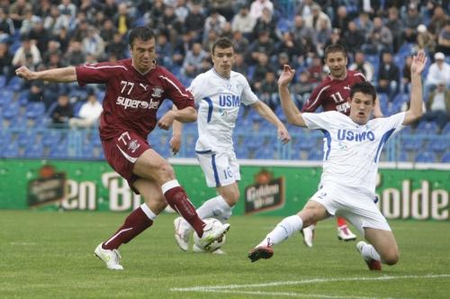 Pandurii Tg Jiu - Rapid 0-1/ Pancu aduce victoria giulestenilor