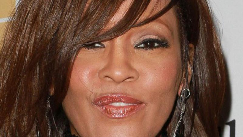 Whitney Houston, din nou sub tratament