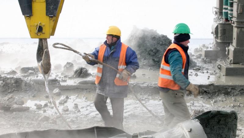 Un muncitor a murit strivit sub un perete de beton pe santierul Bucuresti-Ploiesti