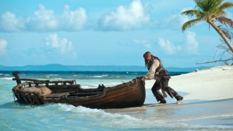 Piratii din Caraibe: Pe ape si mai tulburi - 3D (AP-12)