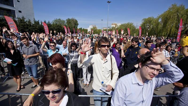 GALERIE FOTO! Clujenii au aratat ca au voce faina! Caravana 