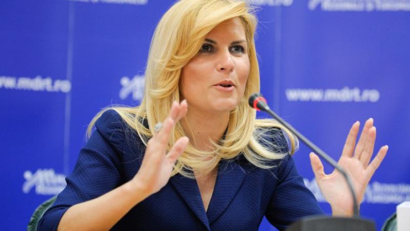 Elena Udrea: Boc nu demisioneaza din functia de premier