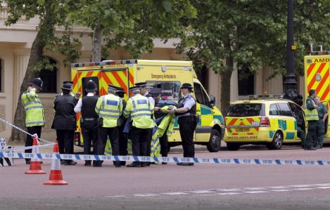 Alerta cu bomba in centrul Londrei: Mai multe strazi, inchise!