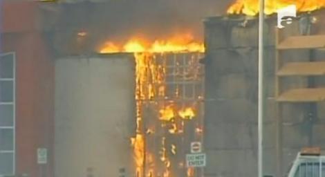 VIDEO! Cladiri inghitite de foc in Alabama