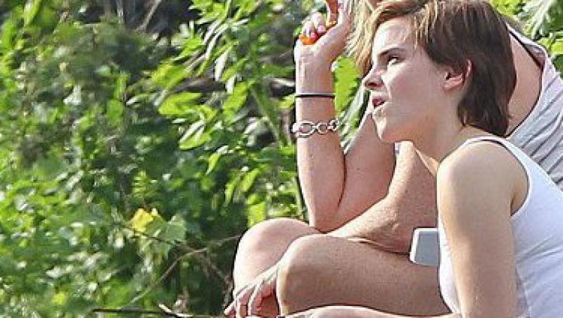 Emma Watson - naturala si cu picioarele pe pamant