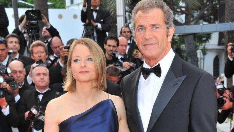 Mel Gibson si Jodie Foster, aplaudati la Cannes la premiera filmului “The Beaver”