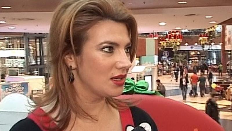 VIDEO! Mihaela Borcea se trateaza cu mancare dupa divort