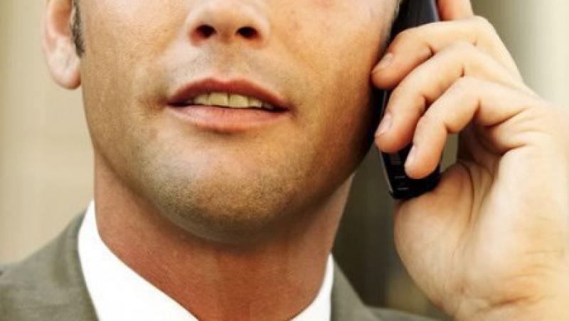 Studiu: Vorbitul excesiv la telefon scade nivelul de fertilitate al barbatilor