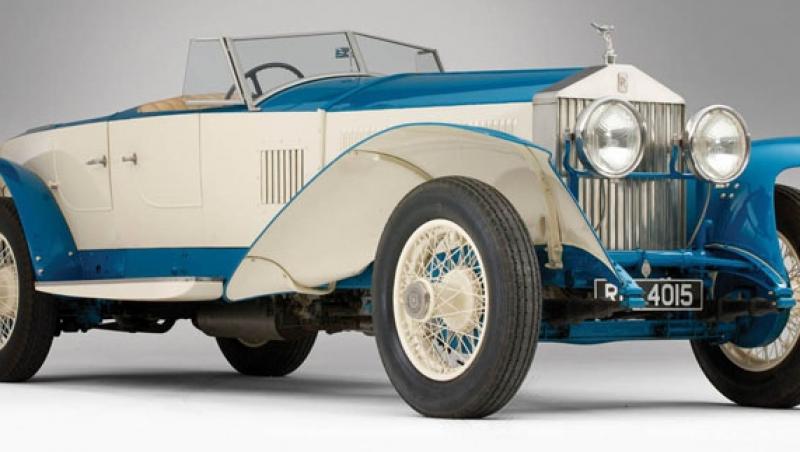 FOTO! Primordialul Phantom 10EX, scos la licitatie