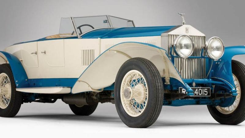 FOTO! Primordialul Phantom 10EX, scos la licitatie