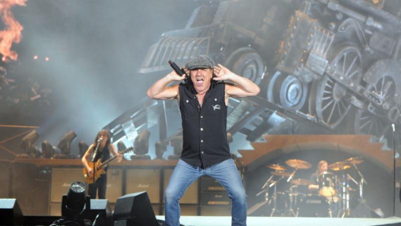Brian Johnson, de la AC/DC, nu canta pentru mai putin de 60.000 de oameni