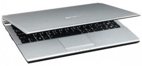 Asus U36, un laptop ultrasubtire