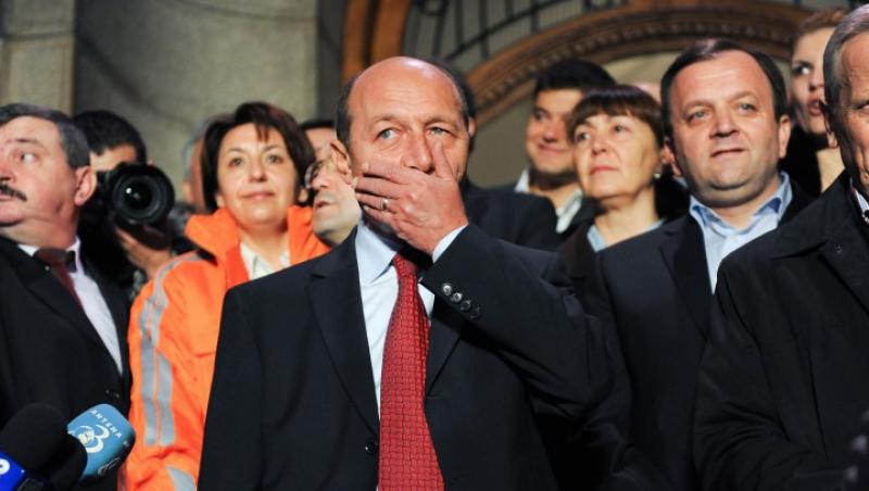 Basescu il schimba pe Boc cu Stolojan?