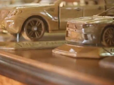 VIDEO! Masini obtinute din sculptura de lemn