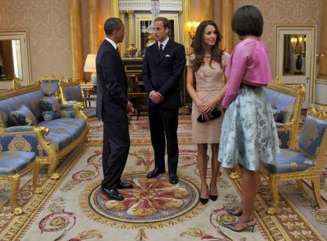Ducesa de Cambridge, intr-o rochie de 200 de euro