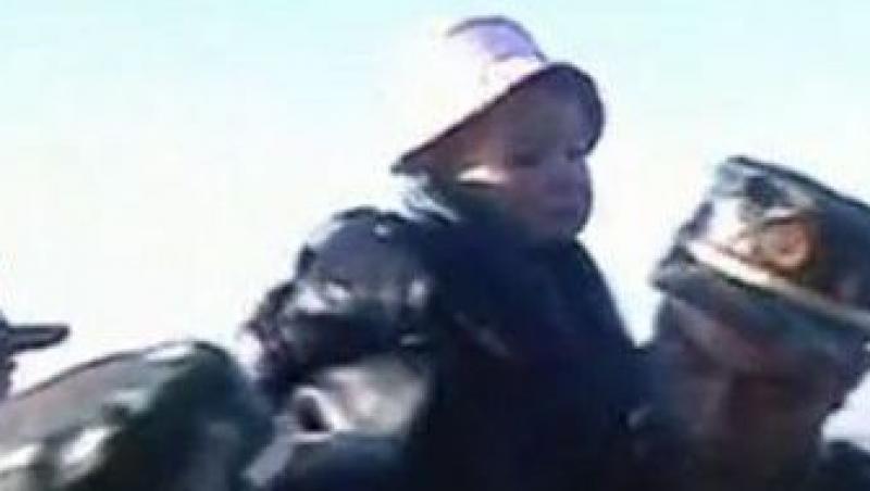 VIDEO! China: O fetita de doi ani a supravietuit o zi in Desertul Gobi