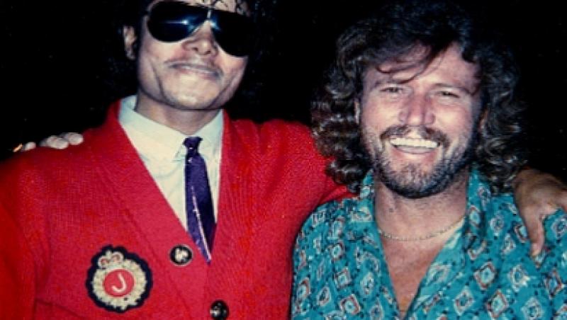 VIDEO! Solistul Bee Gees, in duet cu Michael Jackson