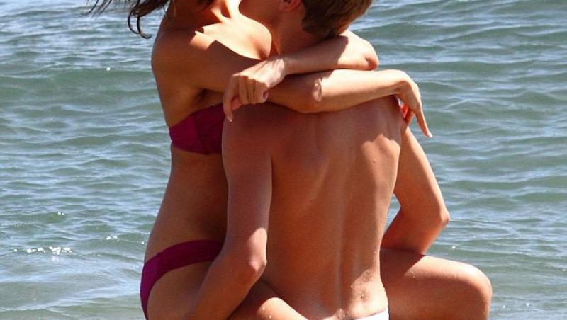 FOTO! Justin Bieber si Selena, intr-un sejur romantic in Hawaii