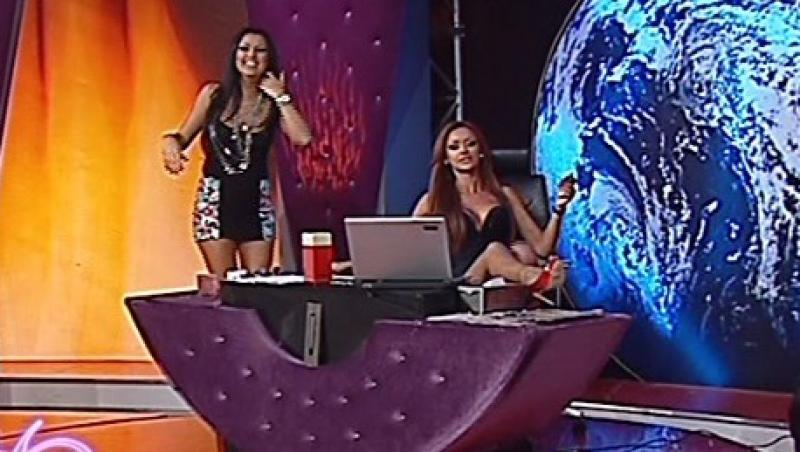 VIDEO! Bianca Dragusanu, cu picioarele pe biroul lui Capatos