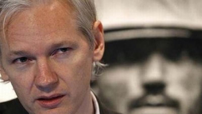 Julian Assange: Facebook, cel mai puternic instrument de spionaj inventat vreodata