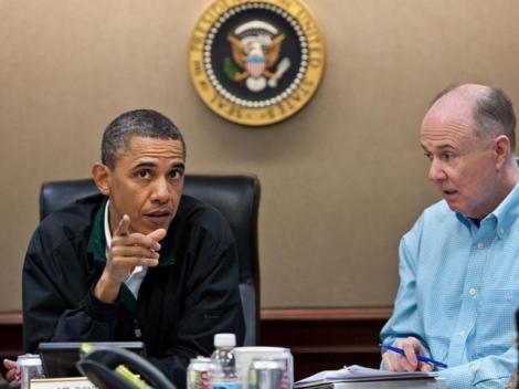 FOTO! Obama a privit in direct, la televizor, executia lui bin Laden