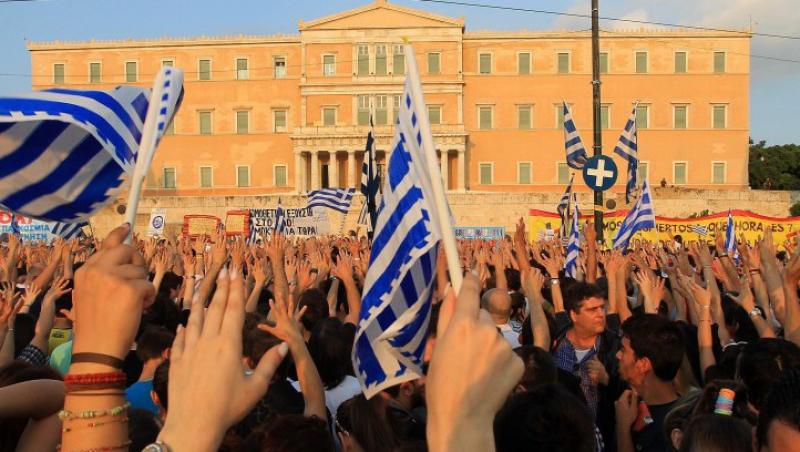 FT: Grecia nu mai are voie sa-si incaseze taxele