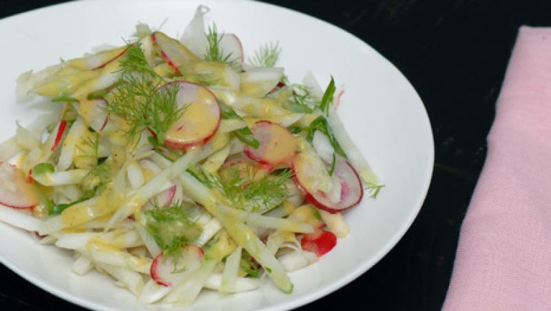 Reteta zilei: salata de ridichi si fenicul