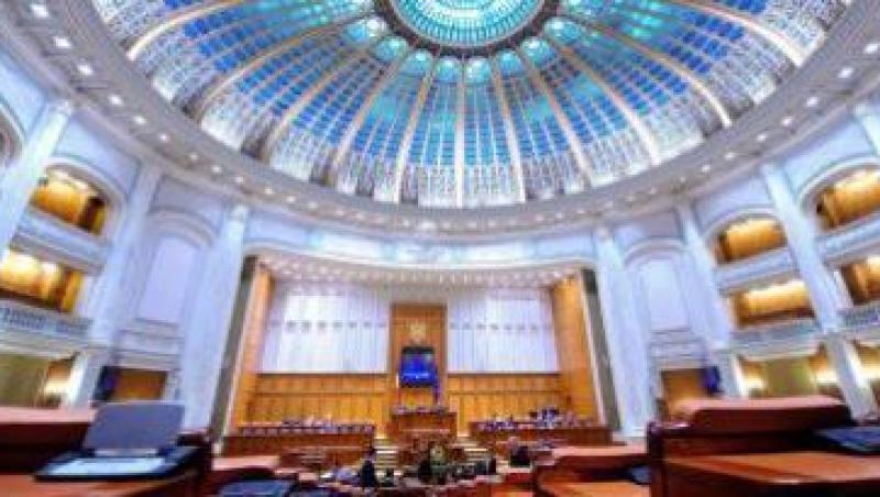 Tensiuni in Camera Deputatilor: A fost adoptat un amendament care dezavantajeaza politistii