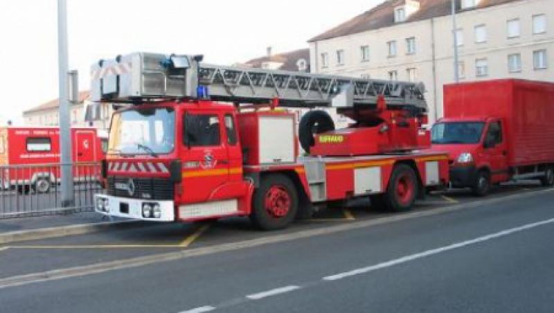 80 de romani au ramas fara adapost dupa un incendiu in Venissieux, Franta