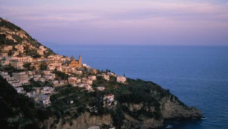 Vacanta perfecta pentru calatoria cu masina: Coasta Amalfi