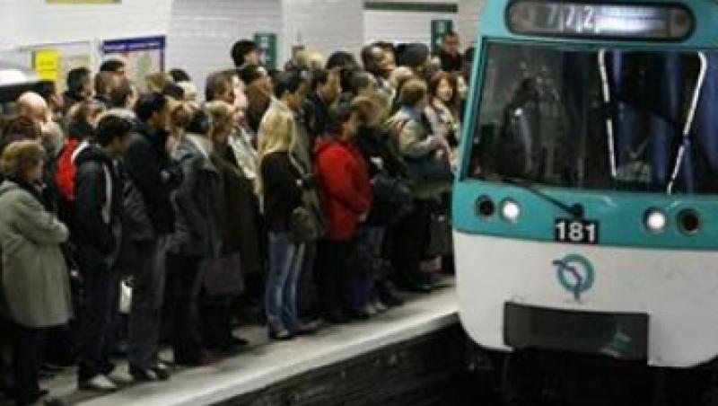 Franta, tinta numarul 2 a al-Qaeda: Posibil atentat, la metroul din Paris