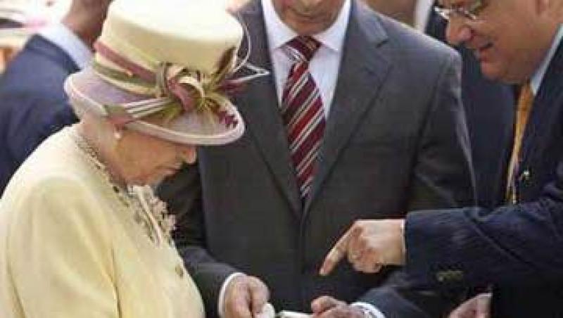 Regina Elisabeta a II-a vrea sa isi cumpere un iPad