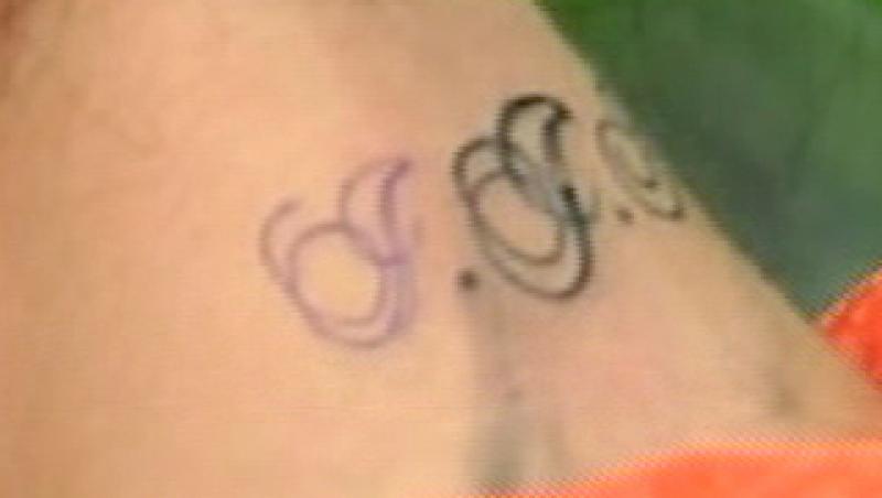 Vezi noul tatuaj al Adelinei Pestritu!