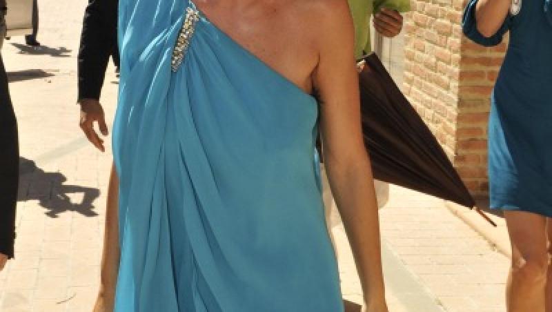FOTO! Maddalena Corvaglia, sexy la propria nunta intr-o rochie turcoaz