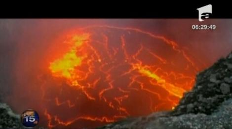 VIDEO! Imagini spectaculoase inregistrate in craterul unui vulcan din Hawaii