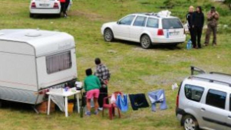 Studiu: Romanii prefera sa mearga in vacanta in Romania, cu masina proprie