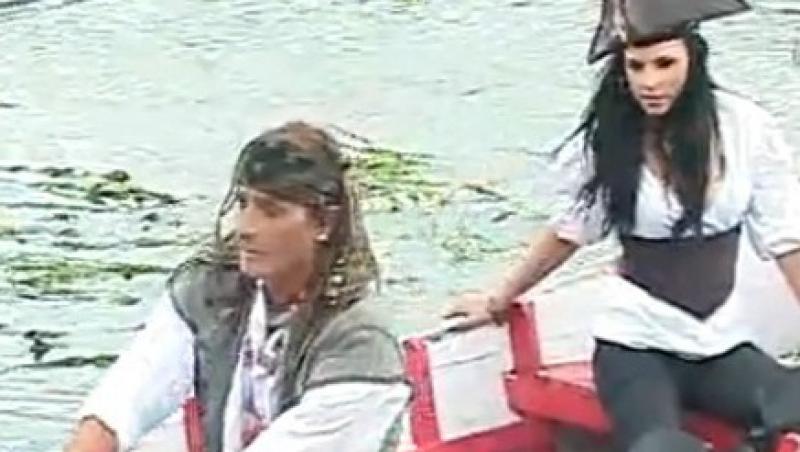 VIDEO! Radu Mazare face pe Jack Sparrow cu Lavinia!