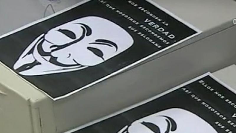 VIDEO! Spania: Trei lideri ai retelei de hackeri Anonymous au fost arestati