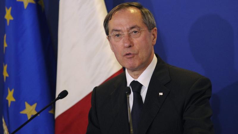 Ministrul francez de Interne: Peste 80% din furturile din Paris, comise de minori romani