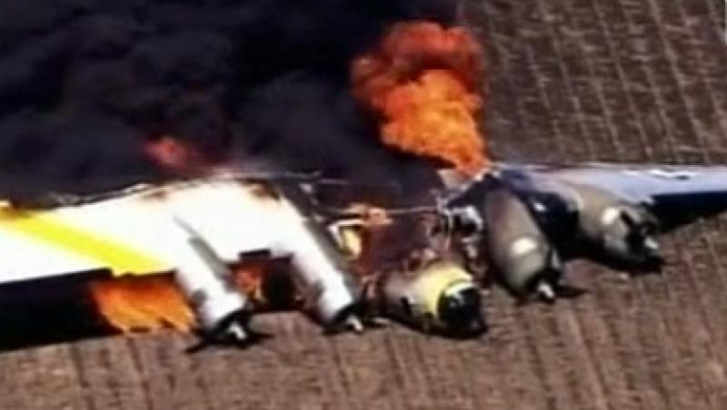 VIDEO! Bombardier din Al Doilea Razboi Mondial, prabusit imediat dupa decolare!