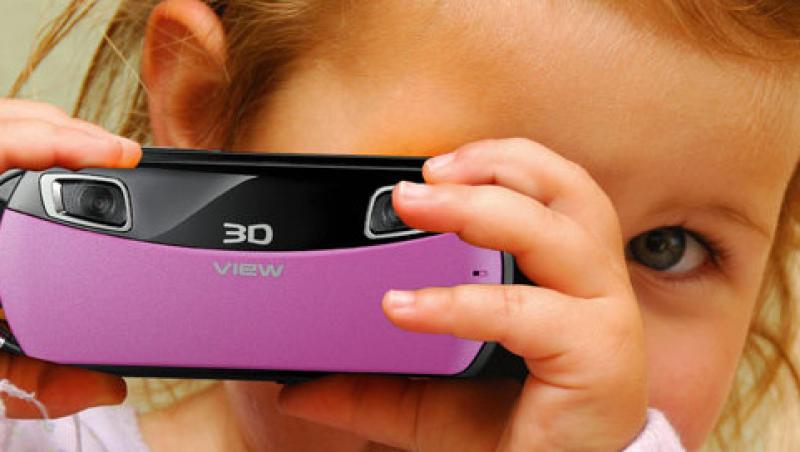 DXG-018: camera 3D special creata pentru copii
